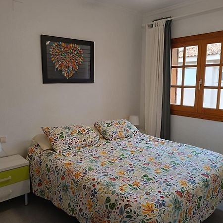 Residencia Alhambra Los Cisnes Torrevieja Bagian luar foto