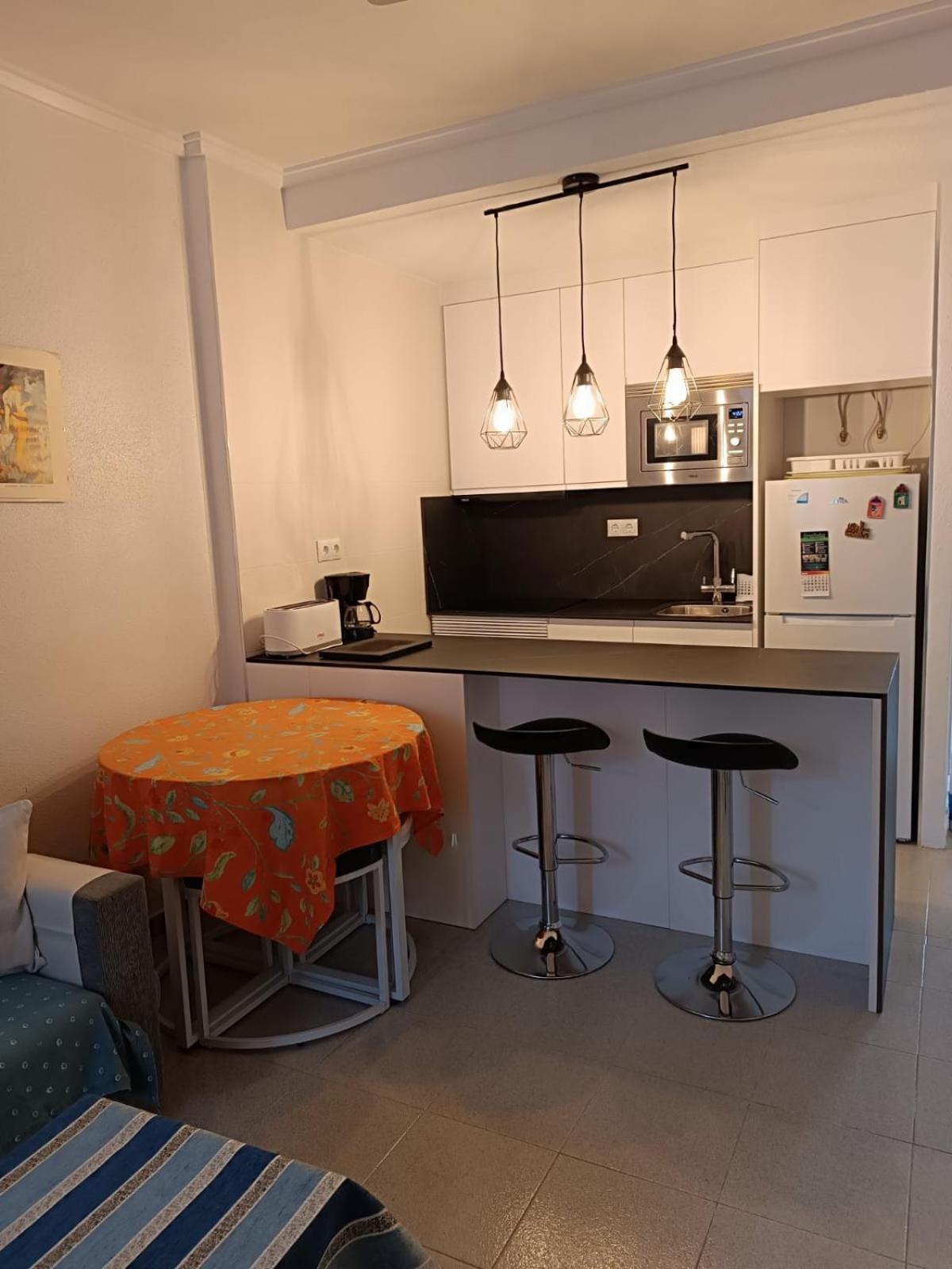 Residencia Alhambra Los Cisnes Torrevieja Bagian luar foto